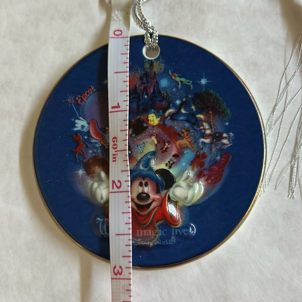 Disney ceramic ornament - Picture 8 of 8